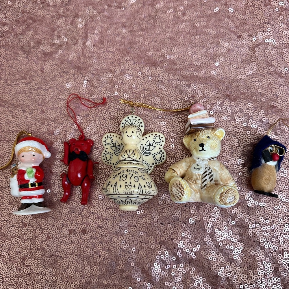Lot of  5 Vintage Christmas Ornaments! 70s,- 80s, Made In Japan. Unique.